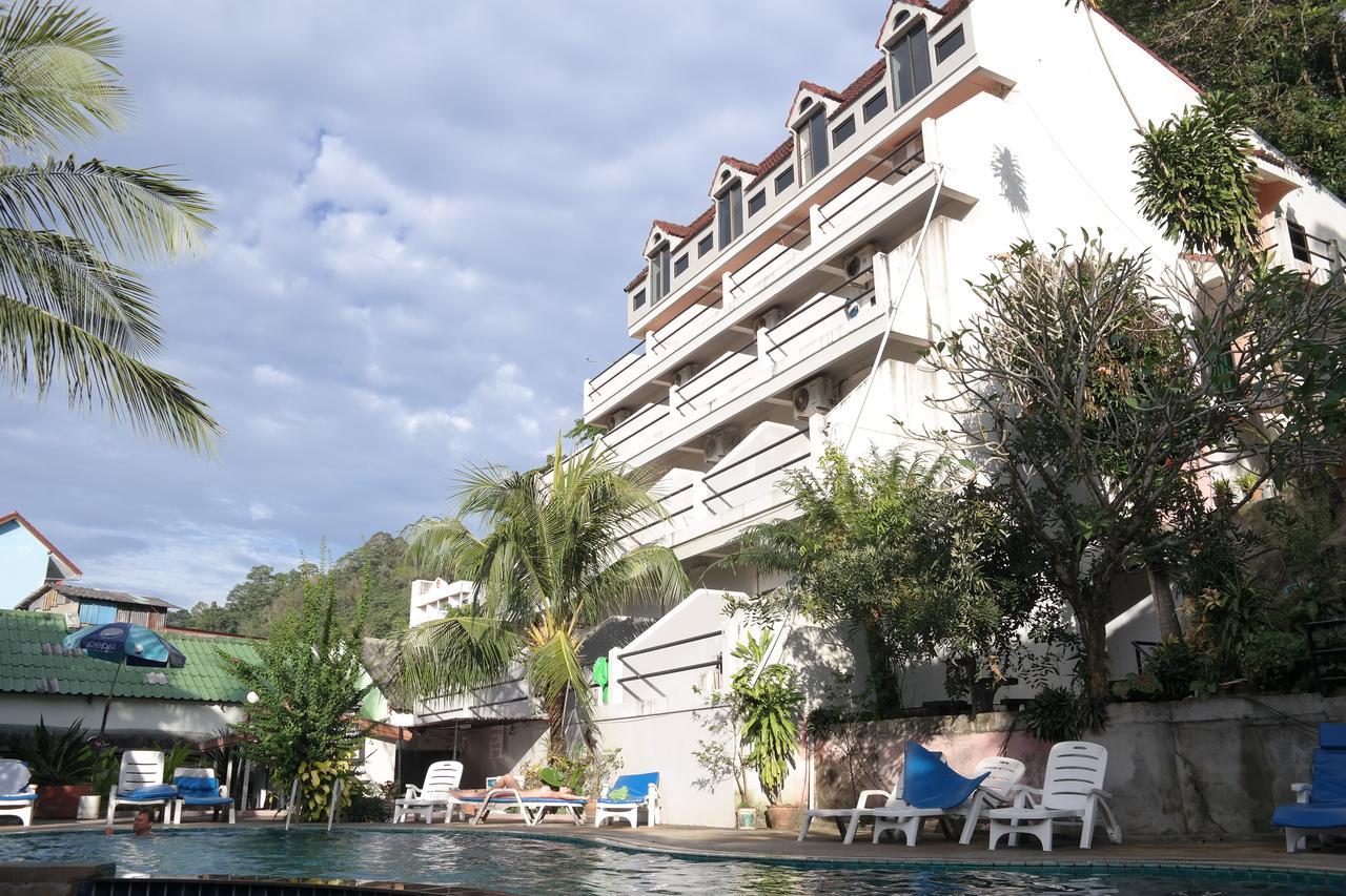 191Inn Patong Exteriör bild