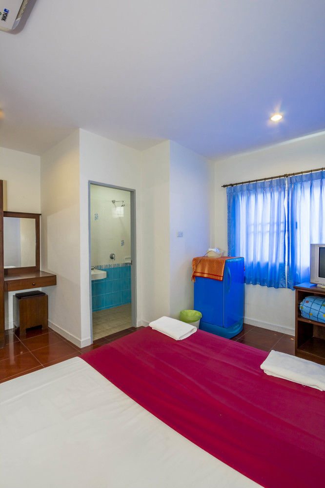 191Inn Patong Exteriör bild