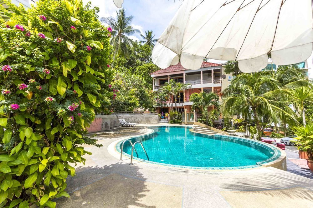 191Inn Patong Exteriör bild
